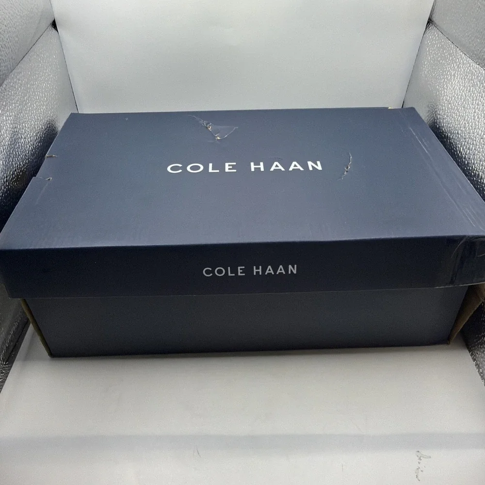 Cole Haan Men's Original Grand StitchLite Wingtip Oxford - Navy/Ivory Size 10